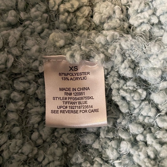 Pink Republic Tiffany Blue XS Cardigan - Picture 4 of 5